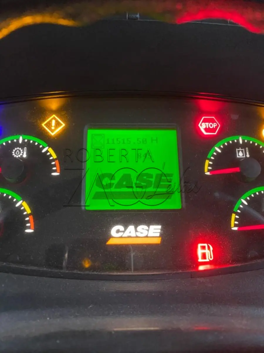 LOTE 003 - Motoniveladora cor laranja CASE, modelo 845B, 2014.