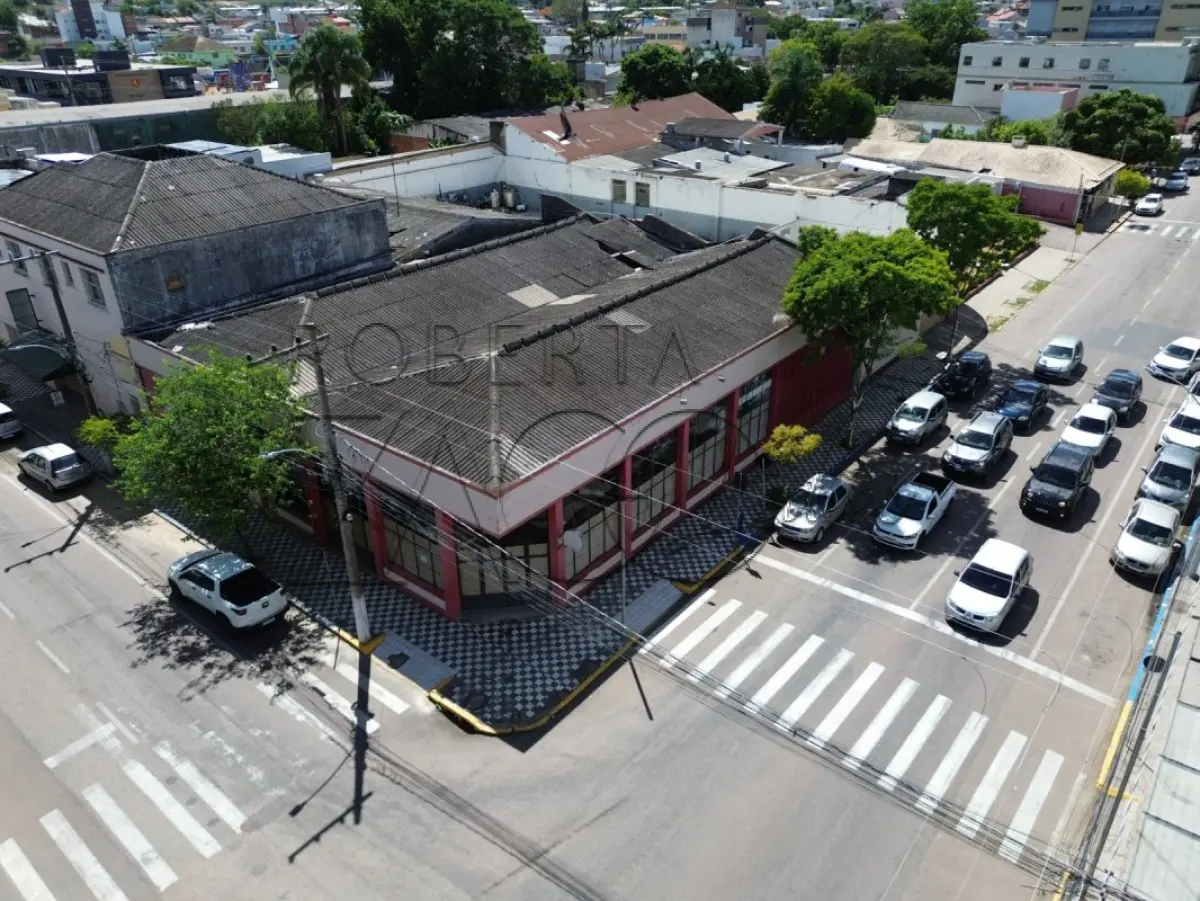 LOTE 001 - Imóvel localizado na esquina da Rua Manoel da Silva Pacheco e Av. Olavo Moraes, com área de 4.097,88m2, no Centro da cidade de Camaquã/RS