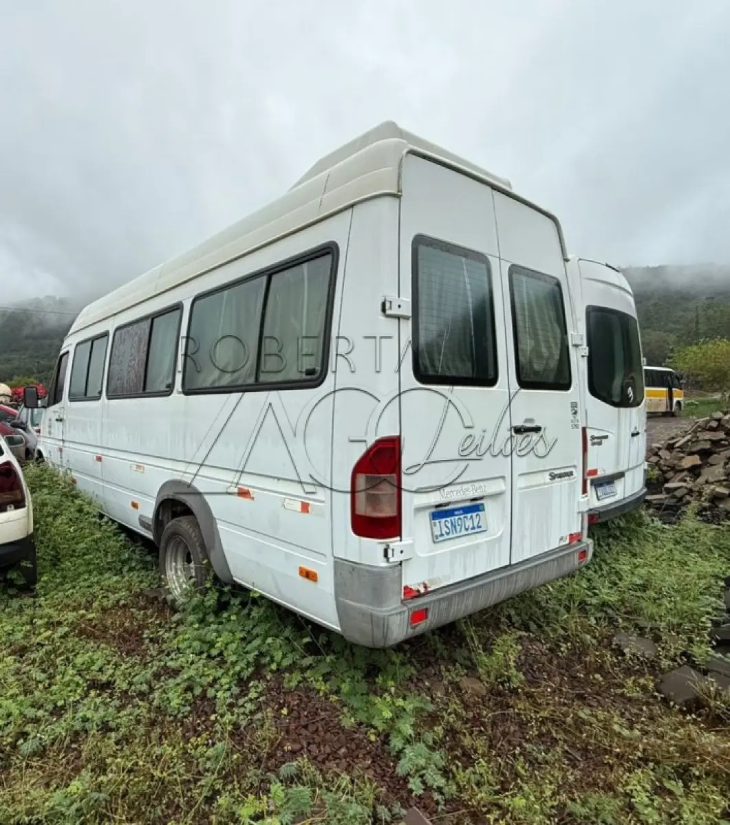 LOTE 008 - SPRINTER I/M.BENZ 413 CDI SPRINTERM, 2 EIXOS,  16 PESSOAS ANO 2011/2012.