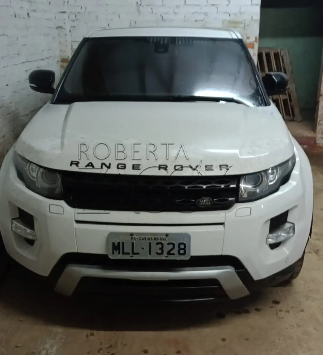 LOTE 016 - Automóvel I/LR Evoque Dynamique 5D, placa MLL-1328, ano/modelo 2013/2013, cor branca.