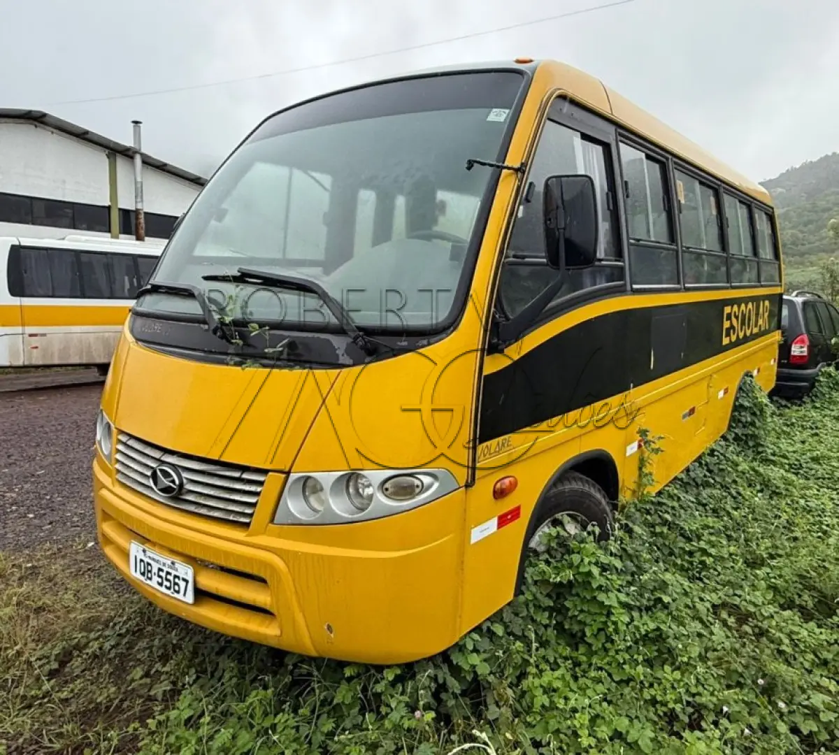 LOTE 009 - ONIBUS MARCOPOLO VOLARE V6 ESCOLAR, 23 PESSOAS, ANO 2009/2010.