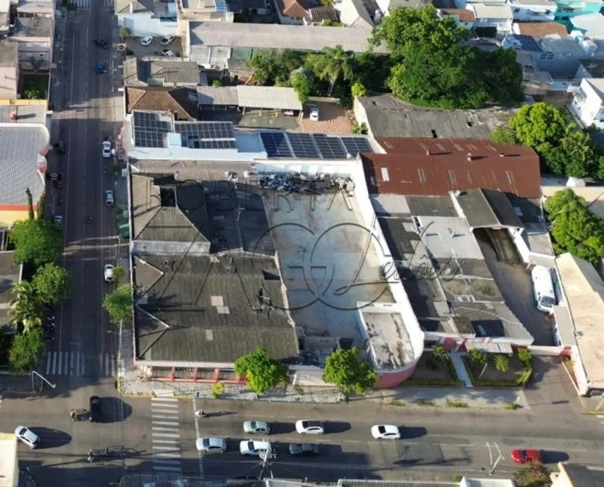 LOTE 001 - Imóvel localizado na esquina da Rua Manoel da Silva Pacheco e Av. Olavo Moraes, com área de 4.097,88m2, no Centro da cidade de Camaquã/RS