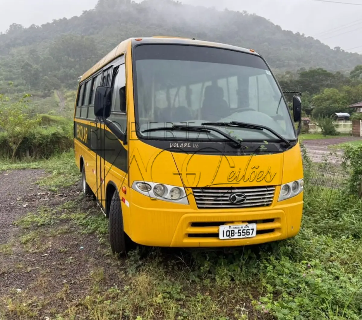 LOTE 009 - ONIBUS MARCOPOLO VOLARE V6 ESCOLAR, 23 PESSOAS, ANO 2009/2010.