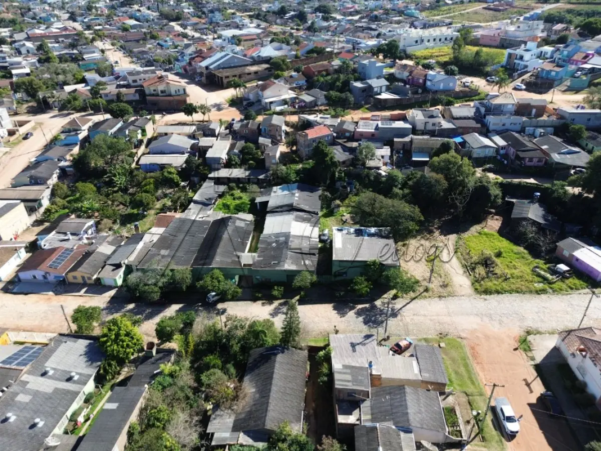 IMÓVEL NA RUA CARLOS KRUGER, 605, VILA NOVA EM CAMAQUÃ/RS
