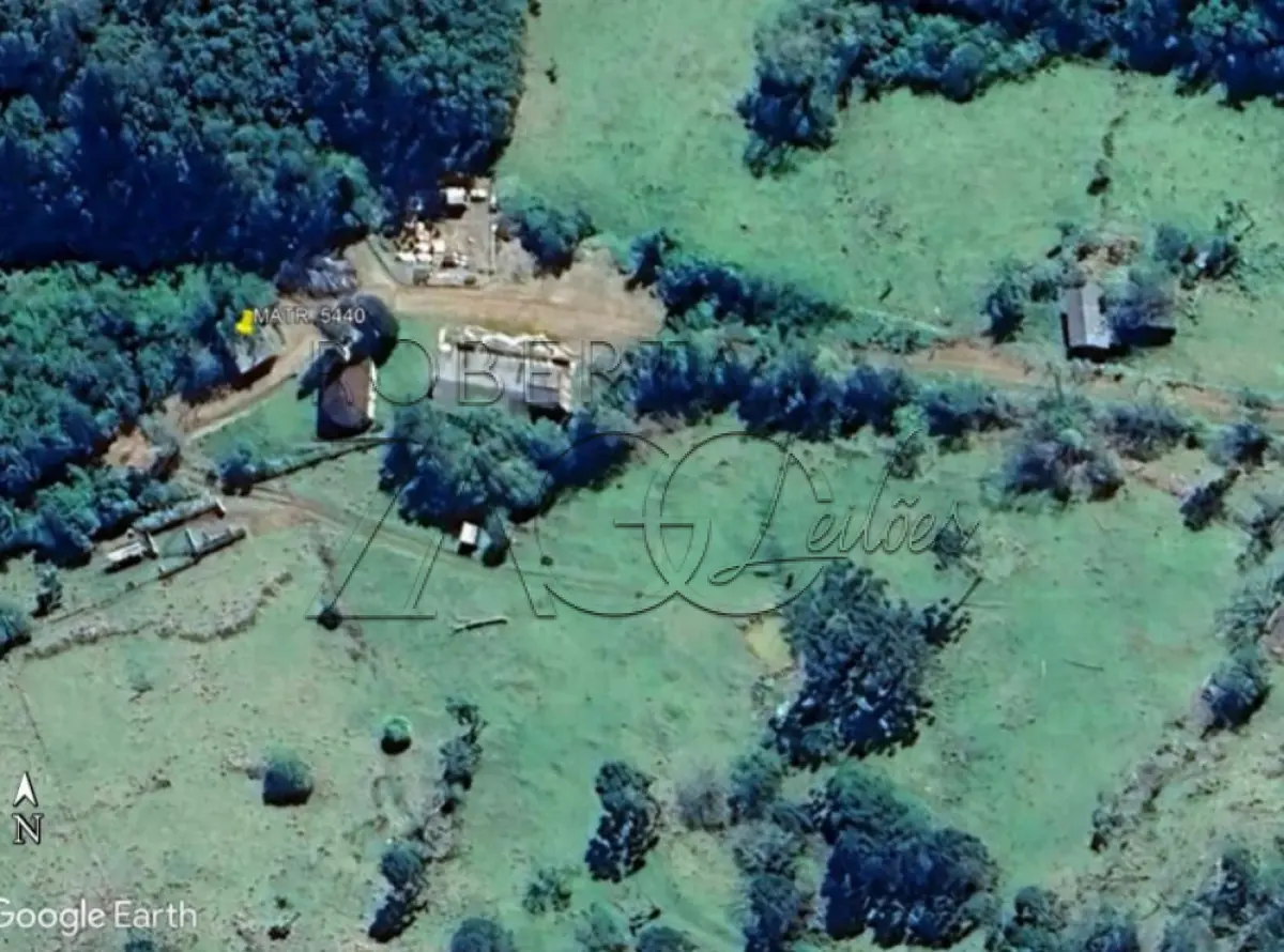 LOTE 015 - TERRENO, SOB MATRÍCULA Nº 5440, COM A SUPERFÍCIE DE 2.500,00M², COM BENFEITORIAS, SITUADA NA ZONA RURAL EM PICADA ORLANDO, MUNICÍPIO DE MARQUES DE SOUZA-RS.
