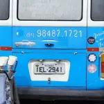 VEÍCULO VW/KOMBI DE PLACA IEL2941, ANO /MODELO 1993, COR BRANCA.