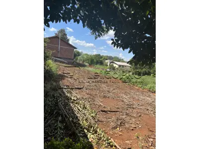 LOTE 008 - TERRENO URBANO de 586,2m2, Rua Avelino Barbosa de Bairros Matrícula  nº 17.810 do Registro de Imóveis de Panambi