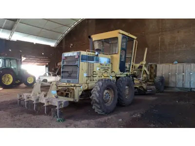 LOTE 011 - Motoniveladora (Patrola) Caterpillar - Modelo 120H - Ano/Modelo:  1998/1998 - Combustível: Diesel
