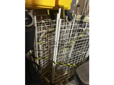LOTE 008 - Lote de sucata diversas: material de informática, televisores, bebedouros, fogões, mobiliários, cadeira odontológica, material médico hospitalar, ventiladores
