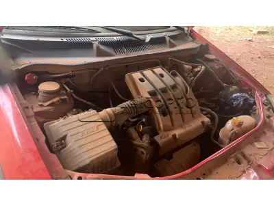 LOTE 002 - Camionete Fiat Strada Working CS, Ano/Modelo 2013/2014, Vermelha