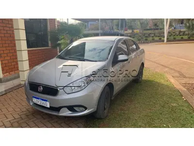 LOTE 004 - Automóvel Marca: Fiat - Modelo: Grand Siena Attractive 1.0 - Ano/Modelo: 2019/2019 - 04 portas - 05 Passageiros - 75 CV - Cor: Prata