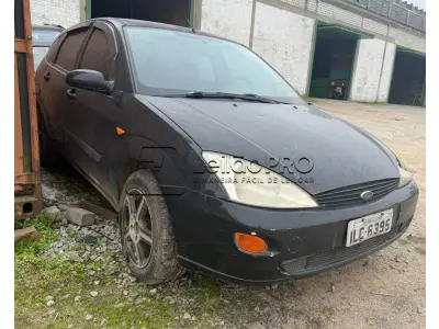 LOTE 001 - Veículo FORD FOCUS 1.8L HA, Cor Preta, Ano/Modelo 2002/2003.