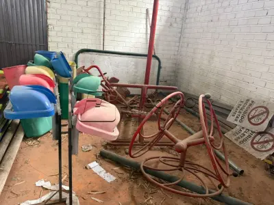 LOTE 001 - Lote de Sucata Inservíveis