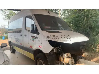 LOTE 001 - Micro-ônibus Van Sprinter 416L, M.Benz, Ano/Modelo 2021/2022, Branca.