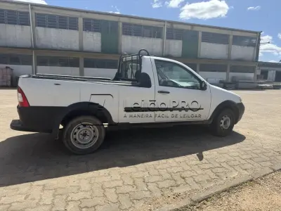 LOTE 001 - FIAT STRADA FIRE FLEX, ANO/MODELO 2008, COR: BRANCA