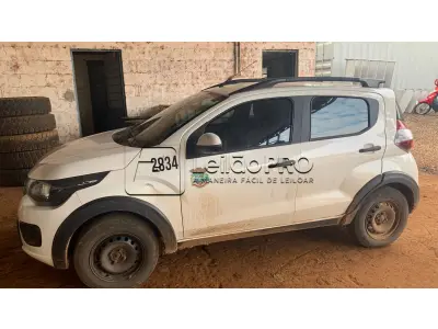 LOTE 005 - Automóvel Marca: Fiat - Modelo: Mobi Way - Ano/Modelo: 2017/2018 - 04 portas - 05 Passageiros - 75 CV - Cor: Branca .