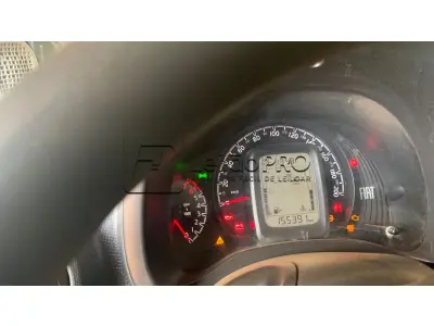 LOTE 005 - Automóvel Marca: Fiat - Modelo: Mobi Way - Ano/Modelo: 2017/2018 - 04 portas - 05 Passageiros - 75 CV - Cor: Branca .