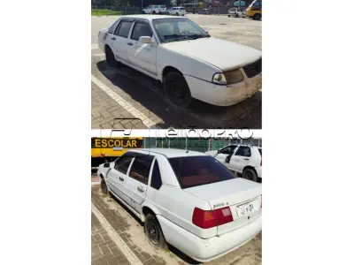 LOTE 002 - Um veiculo Santana, cor branca, ano/modelo 2000.