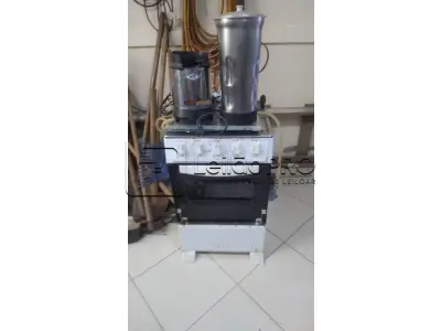 LOTE 008 - Lote de sucata diversas: material de informática, televisores, bebedouros, fogões, mobiliários, cadeira odontológica, material médico hospitalar, ventiladores
