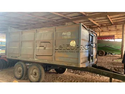 LOTE 012 - Vagão Basculante Metálico - Marca: Metal Freitas - Modelo: MF ME 8T -  Cor: Azul - Ano de Fabricação: 2015