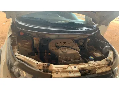 LOTE 005 - Automóvel Marca: Fiat - Modelo: Mobi Way - Ano/Modelo: 2017/2018 - 04 portas - 05 Passageiros - 75 CV - Cor: Branca .