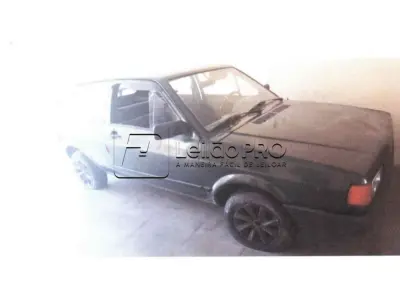 LOTE 001 - VEÍCULO VW/GOL CL, Ano Fabricação/Modelo: 1994, Cor Verde