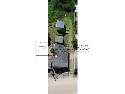 LOTE 001 - 50% do imóvel : Lote urbano número 19-A (dezenove-A) da quadra número 18 (dezoito) com área de 572,48m² , com frente para a rua Irineu Atahualpa Cibils, no bairro Centro, na cidade de Arambaré-RS