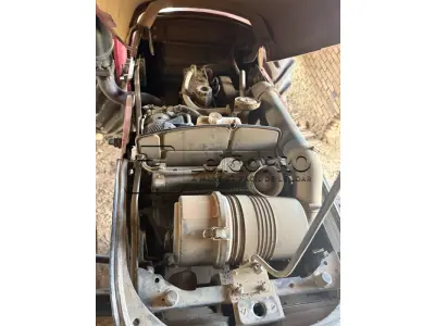 LOTE 001 - TRATOR MAHINDRA,  ANO 2014, MODELO TRATOR DE PNEUS TRACADO 8000 4WD