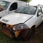 LOTE 027 - Veículo hatch, marca Fiat, modelo Palio Weekend Treking 1.6, ano 2104