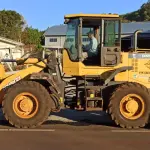 LOTE 009 - Pá Carregadeira Powerzz - Modelo 935A - Ano/Modelo: 2017/2017 - Combustível: Diesel