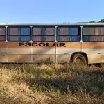 LOTE 006 - Espécie / Tipo: Ônibus de Passageiros - Marca: Volkswagen - Modelo:  COF 16.180 - 184 CV - Ano/Modelo: 1996/1996 - 48 Passageiros - Cor:  Branca