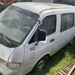 LOTE 006 - Microonibus Kia Besta GS Ano/Modelo 2001, Capacidade 12 pessoas