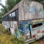 LOTE 013 - Ônibus Sucata.