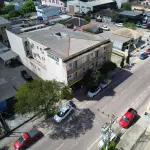 LOTE 001 - 13,474% do PRÉDIO DE ALVENARIA N° 1.229, situado na Av. Olavo Moraes, na cidade de Camaquã.