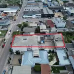 LOTE 001 - 13,474% do PRÉDIO DE ALVENARIA N° 1.229, situado na Av. Olavo Moraes, na cidade de Camaquã.
