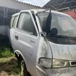 LOTE 006 - Microonibus Kia Besta GS Ano/Modelo 2001, Capacidade 12 pessoas