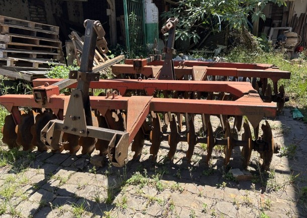 Foto de IMPLEMENTO AGRÍCOLA CERVO GRADE NIVELADORA HIDRÁULICA E ARRASTO GNHA 30 DIS...